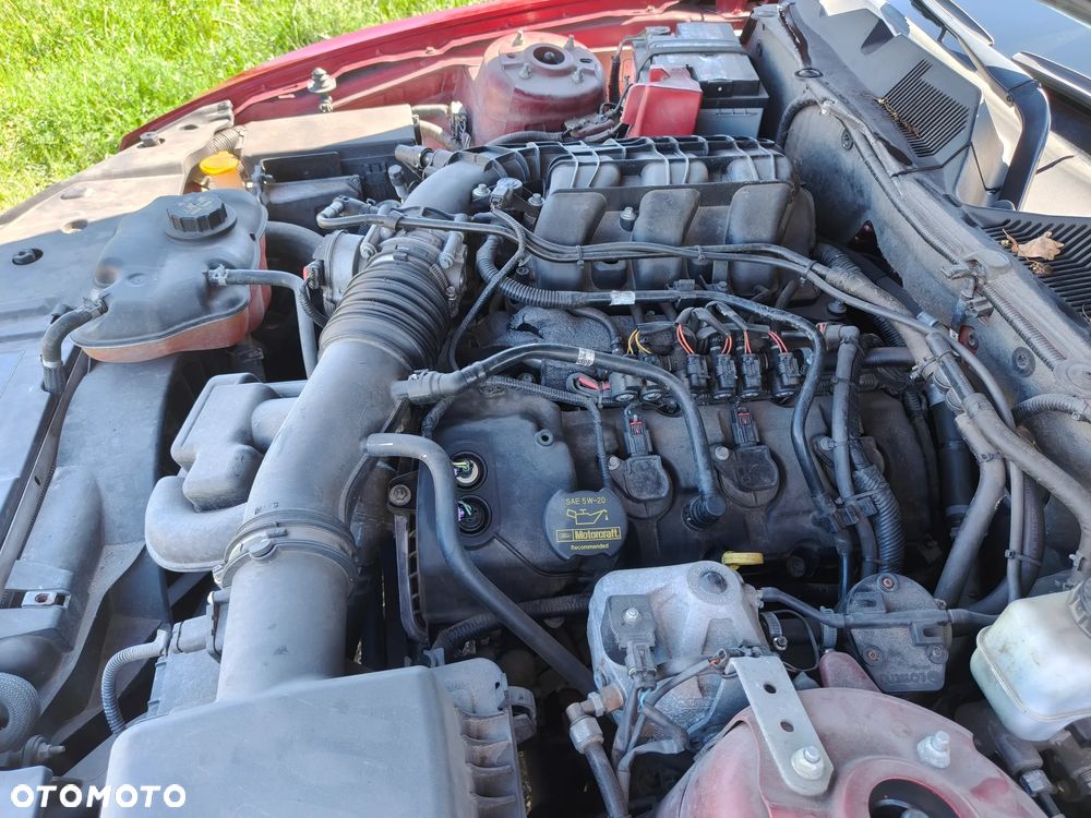Ford Mustang 3.7 V6 Premium - 25