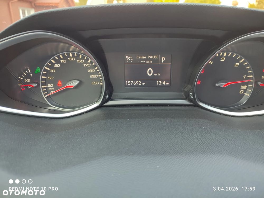 Peugeot 308 BlueHDi 150 Automatik Stop & Start Niveau 2 Business-Line - 21