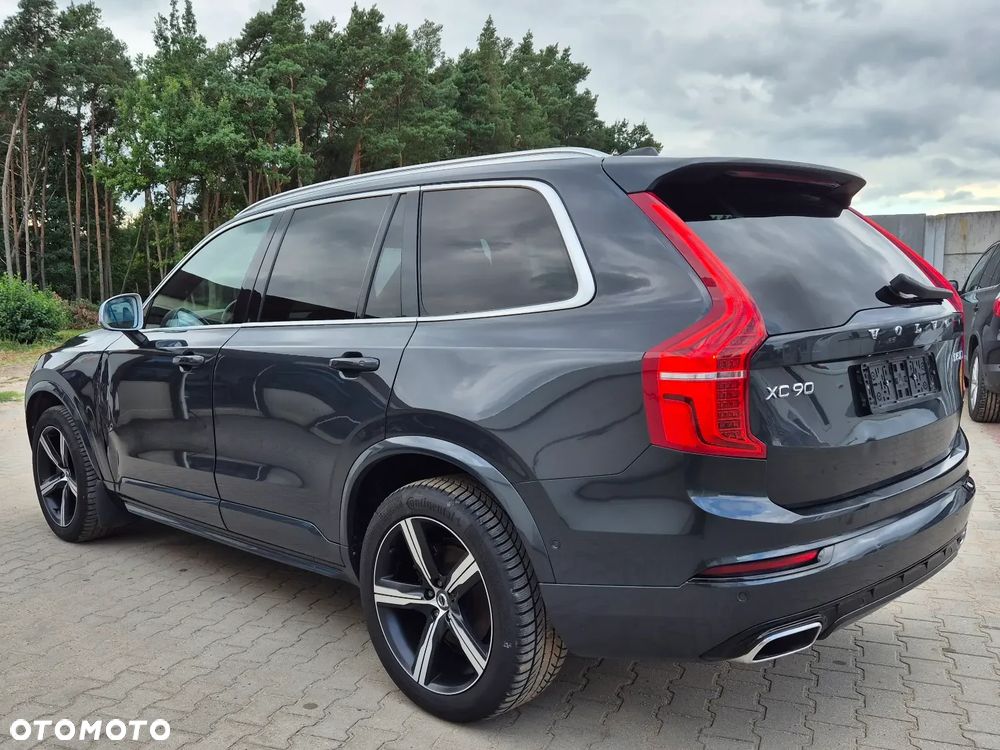 Volvo XC 90 D5 AWD Geartronic RDesign - 6