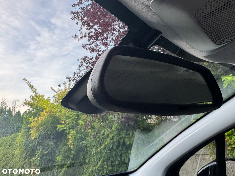 Peugeot 2008 1.2 Pure Tech GPF Allure S&S - 25