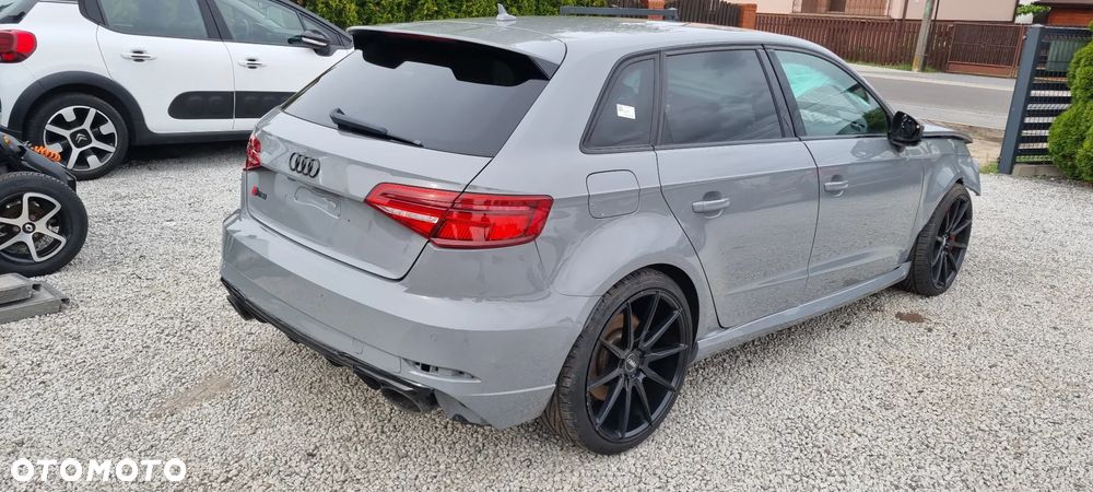 Audi RS3 Sportback S tronic - 6