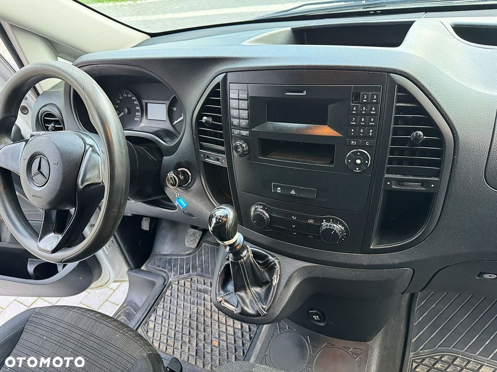 Mercedes-Benz Vito - 19