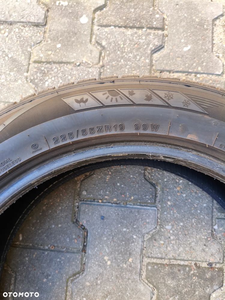 Opony wielosezonowe Tracmax 225/55ZR19 99W - 3