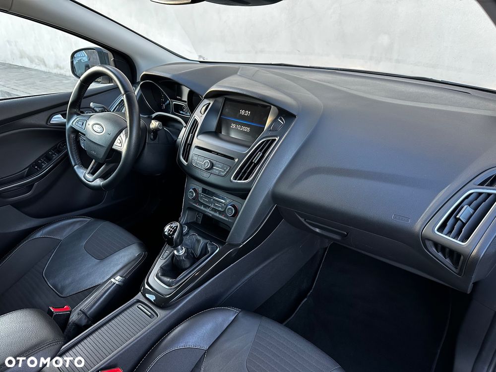 Ford Focus 1.5 TDCi DPF Start-Stopp-System Titanium - 16