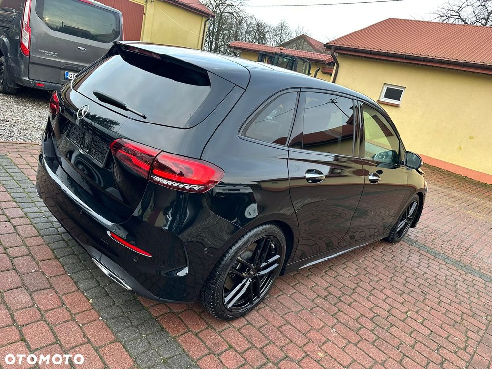 Mercedes-Benz Klasa B 250 4Matic 7G-DCT AMG Line - 1