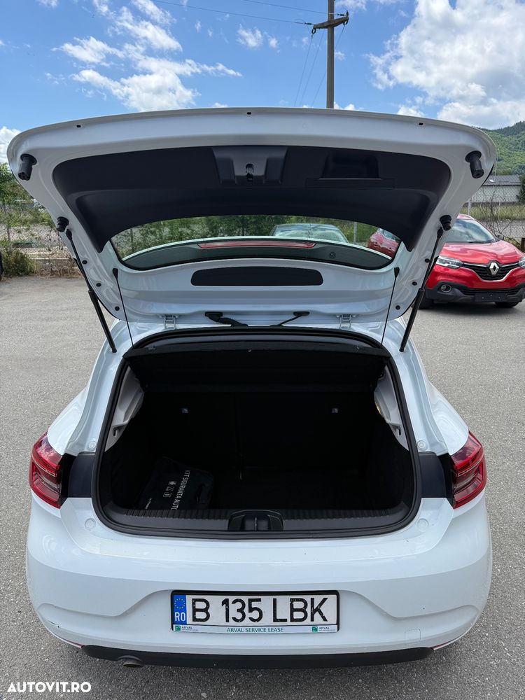 Renault Clio V TCe 90 Evolution - 12