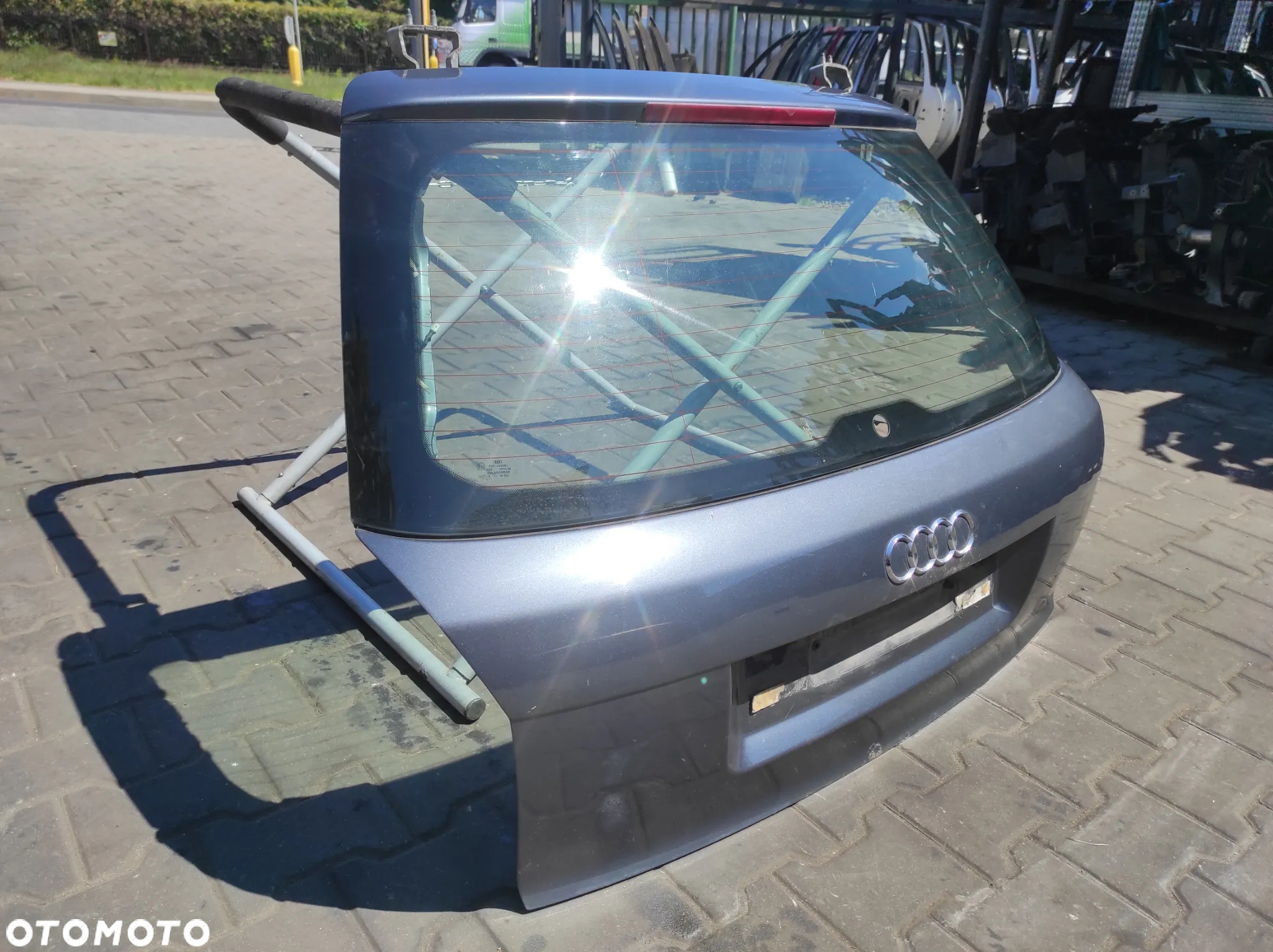 KLAPA BAGAŻNIKA TYLNA SZYBA AUDI A4 B6 KOMBI AVANT LX7Z SZARA  WYSYŁKA !!!!! - 7