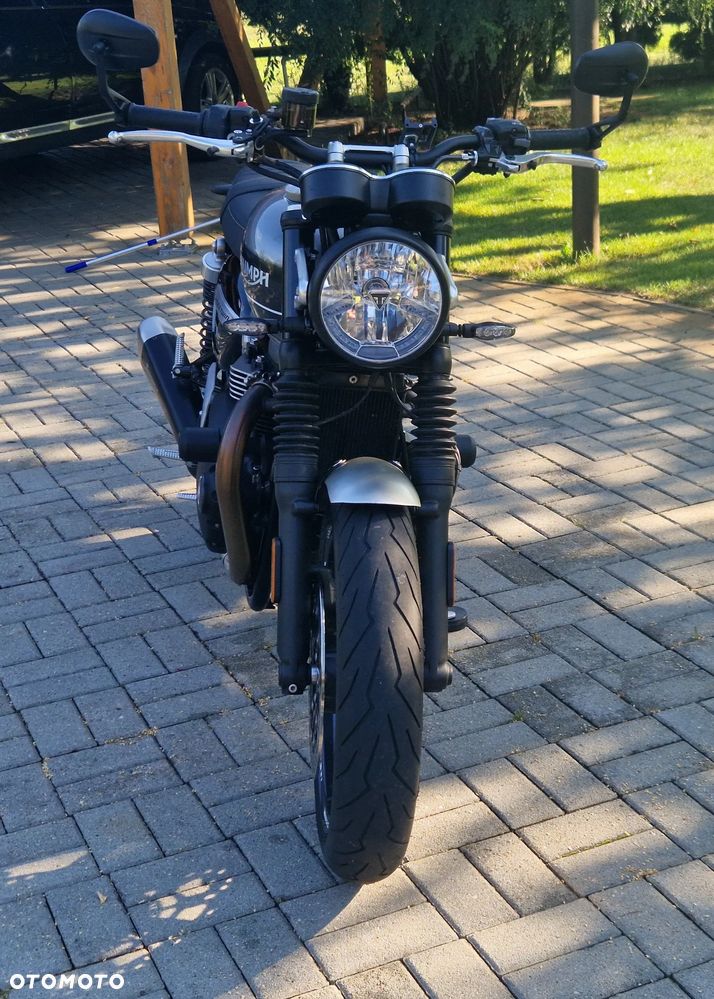 Triumph Speed Twin - 10