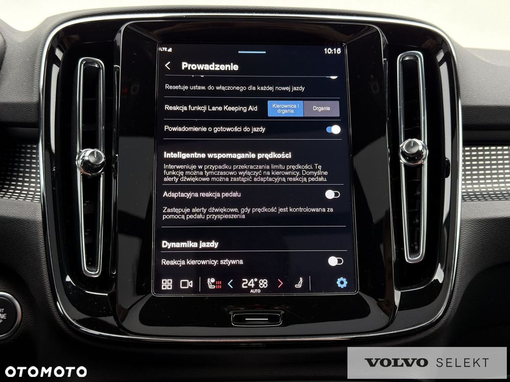Volvo XC 40 - 30
