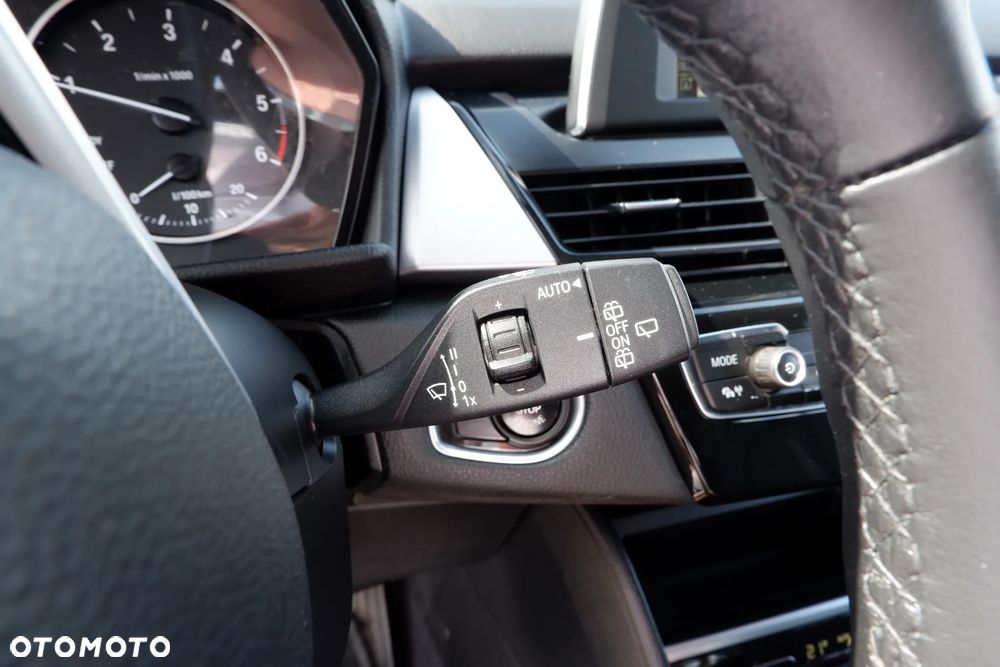 BMW Seria 2 216d Advantage - 18