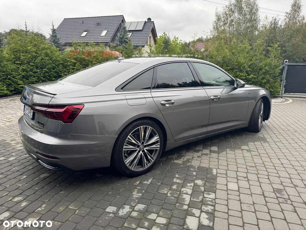 Audi A6 - 4