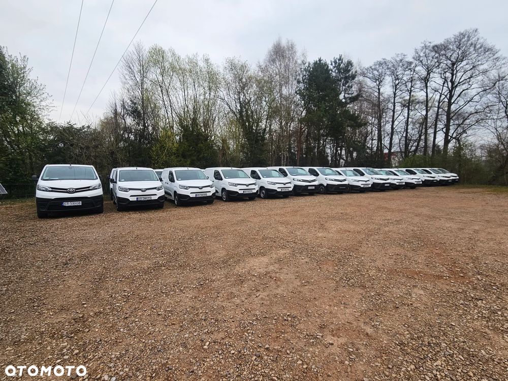 Toyota Proace,  Salon Polska, 3 osobowy. - 24
