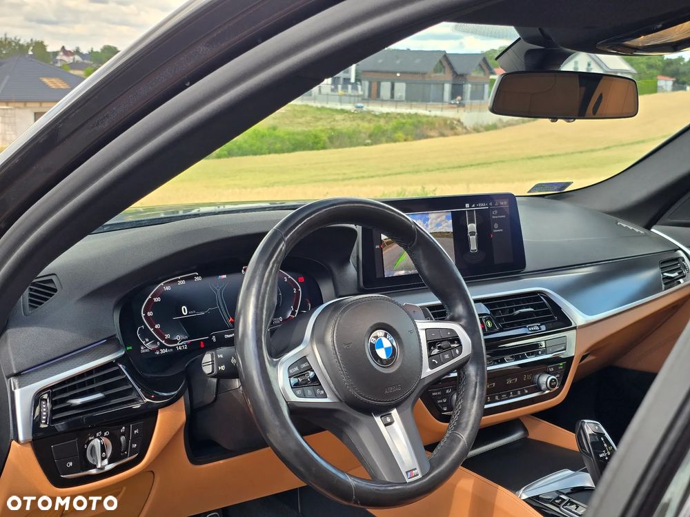 BMW Seria 5 530d xDrive mHEV M Sport sport - 18