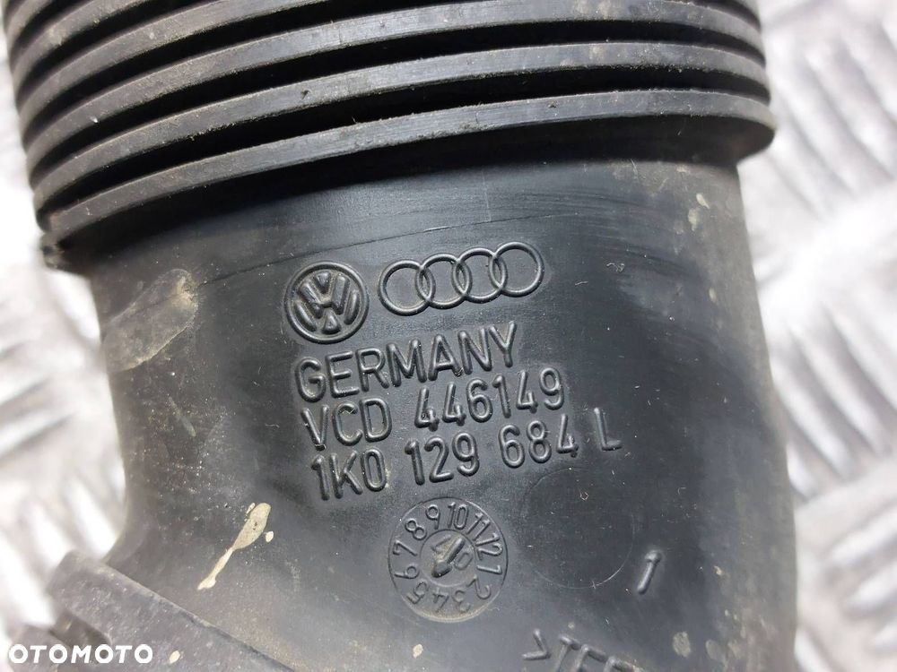 OBUDOWA FILTRA POWIETRZA PRZEPŁYWOMIERZ RURA DOLOT OCTAVIA II 2.0 TDI - 6