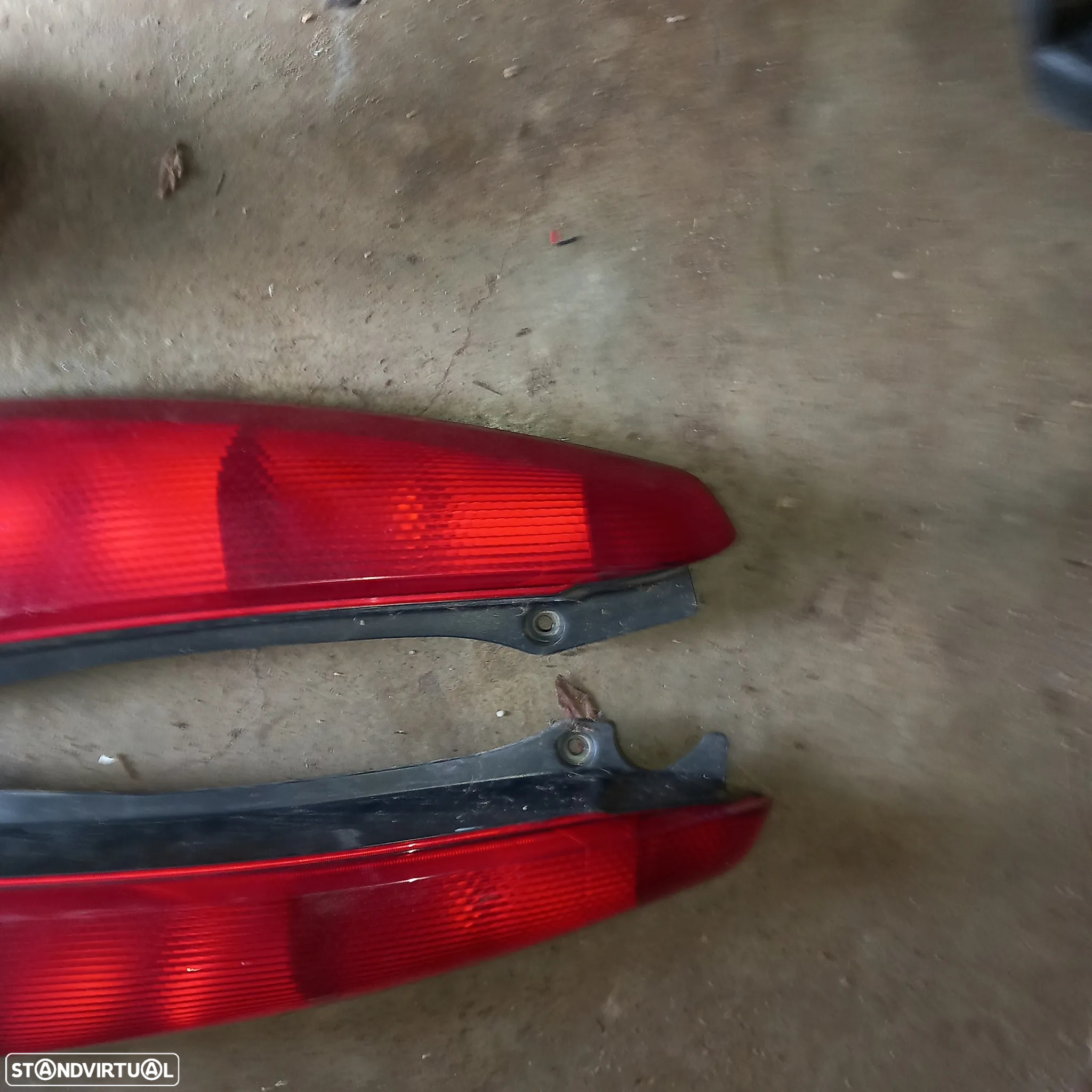 Farois traseiros honda hrv 2000 - 2