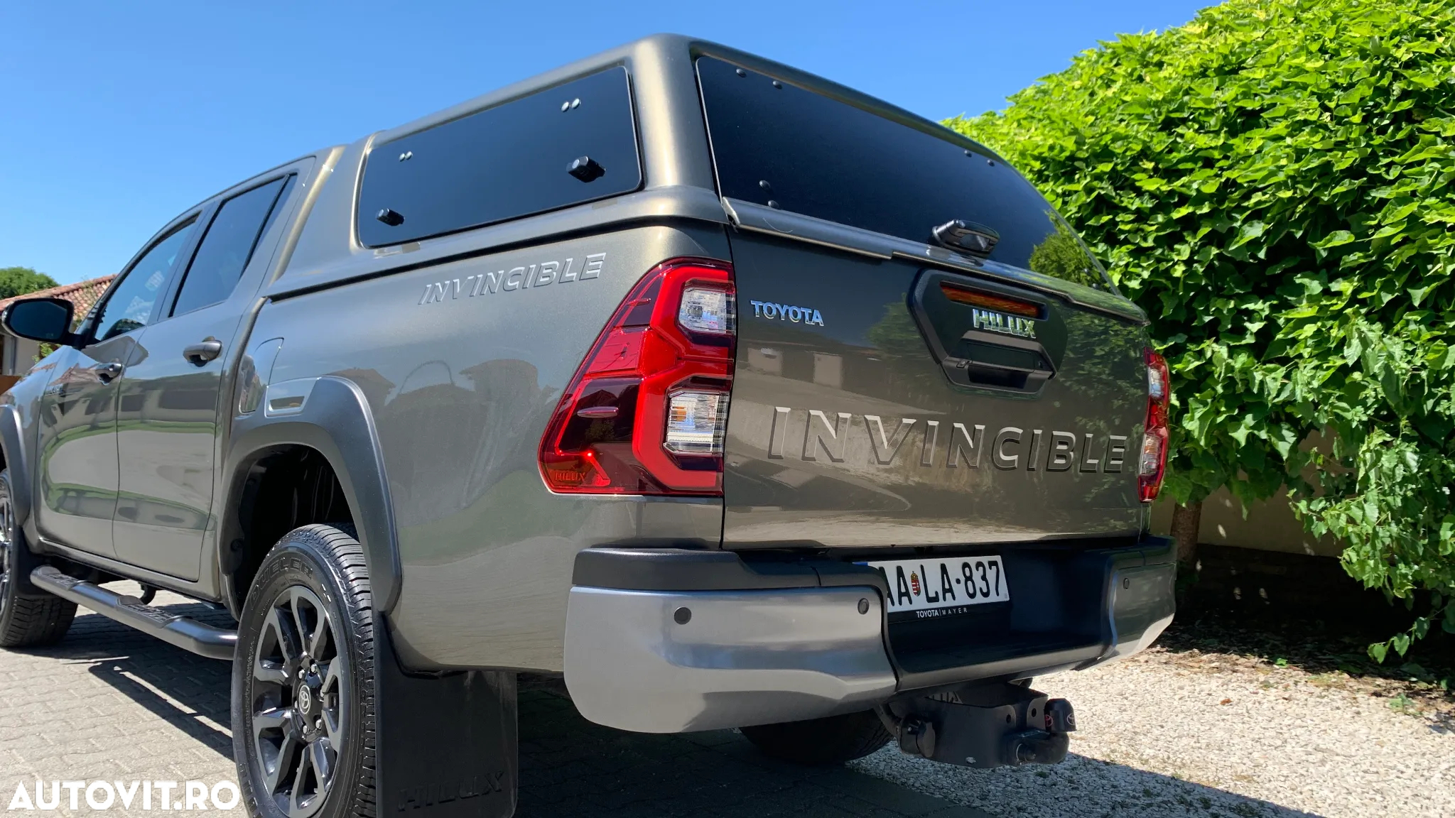 Toyota Hilux - 15
