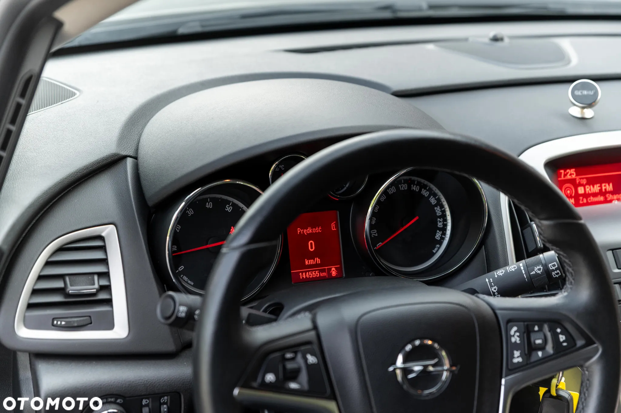 Opel Astra - 33