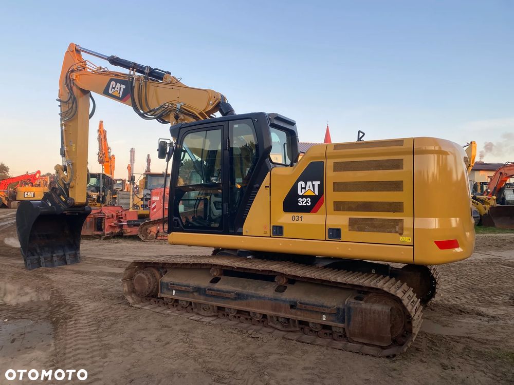 Caterpillar CAT 323 /07B, 2019 ROK, 5900 MTH, RAMIĘ 3X ŁAMANE, Z NIEMIEC, - 4