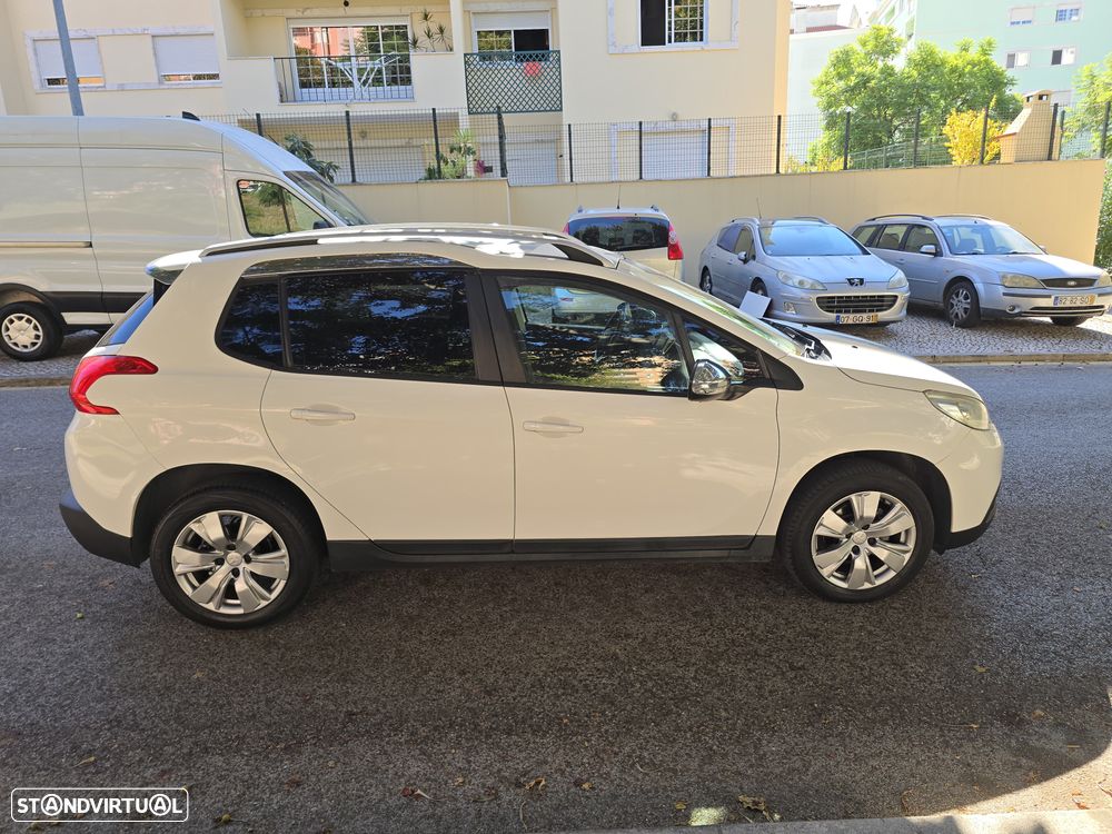 Peugeot 2008 - 10