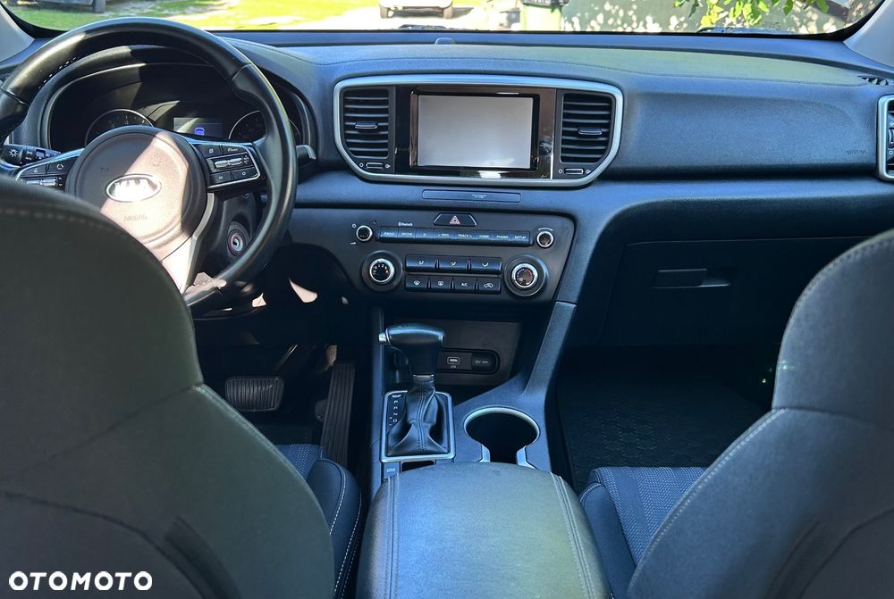 Kia Sportage 1.6 T-GDI Black Edition 2WD DCT - 11