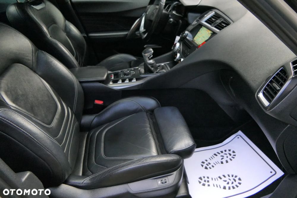 Citroën DS5 1.6 BlueHDi SoChic - 21