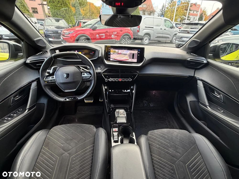 Peugeot 208 - 7