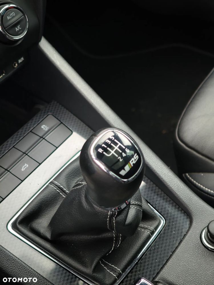 Skoda Octavia 2.0 TDI (Green tec) RS - 23