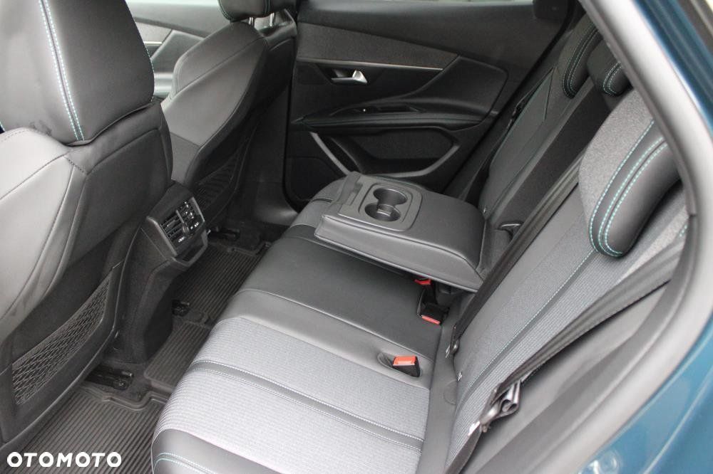 Peugeot 3008 - 8
