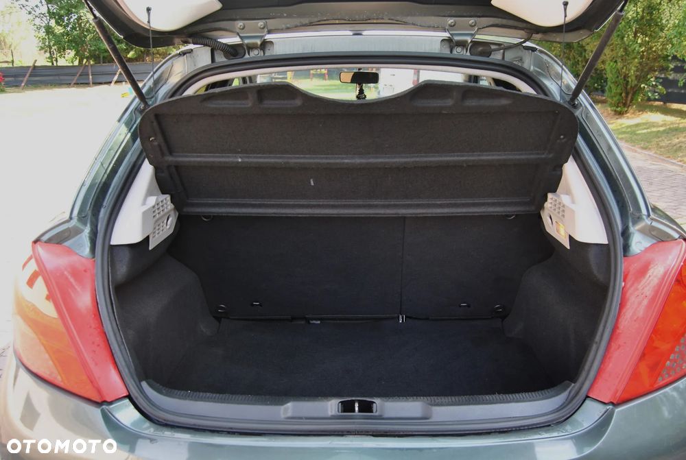 Peugeot 207 95 VTi Tendance - 12