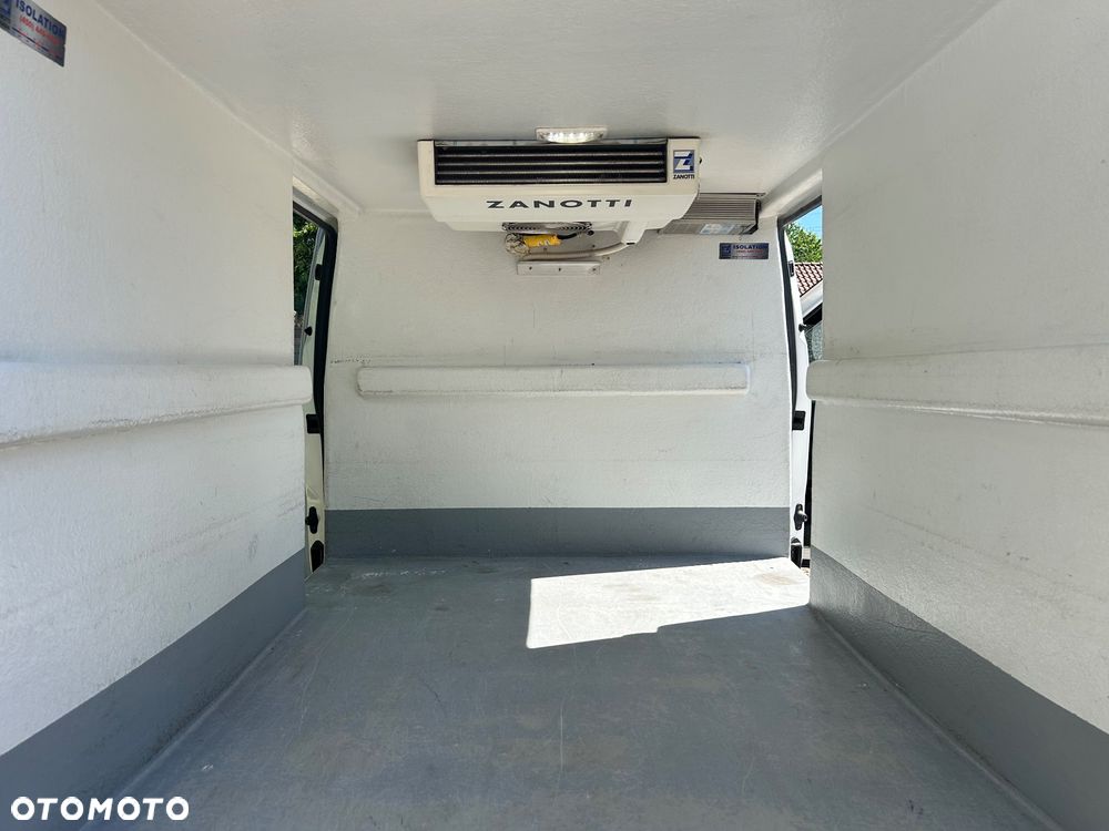 RAM Promaster City - 8