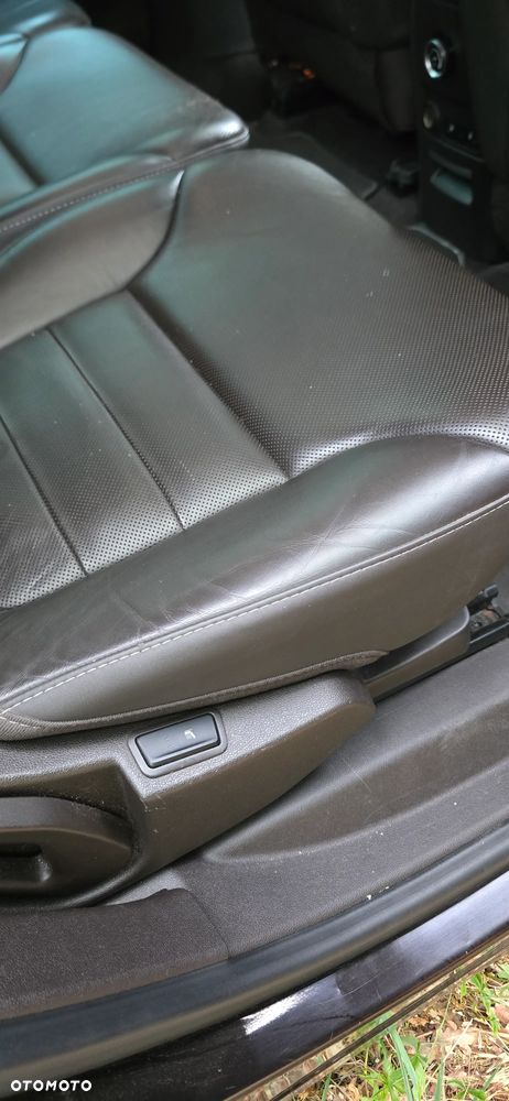 Renault Espace 1.6 dCi Energy Initiale Paris EDC 7os - 18