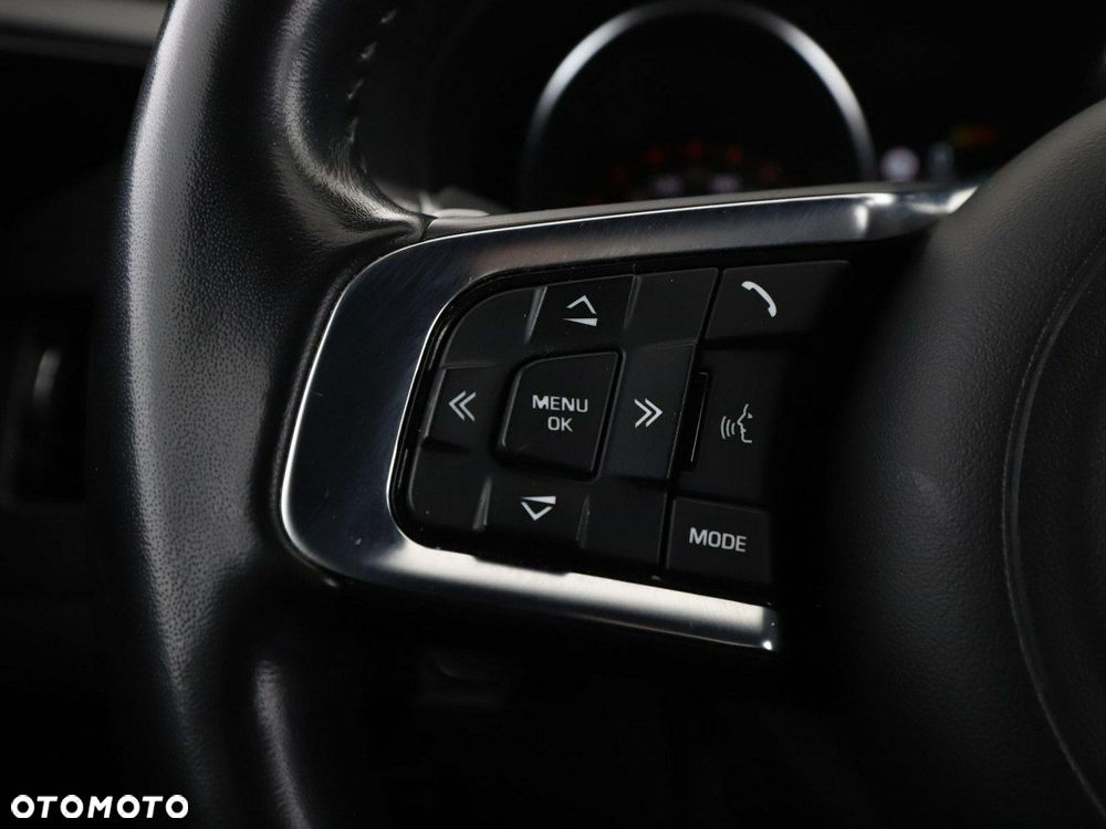 Jaguar XF 20d AWD R-Sport - 33