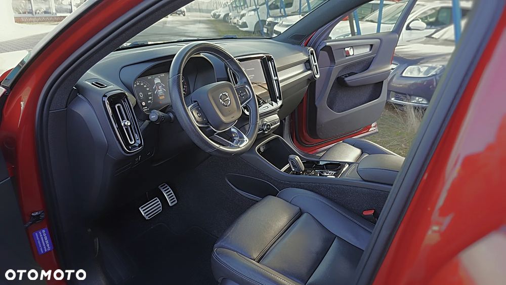 Volvo XC 40 T5 AWD R-Design - 13