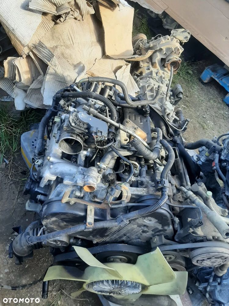MITSUBISHI L200 10 - 15R 2.5 DI-D SPRĘŻARKA KLIMATYZACJI - 1