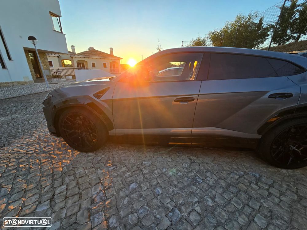 Lamborghini Urus 4.0 V8 - 10