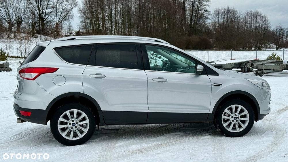 Ford Kuga - 10