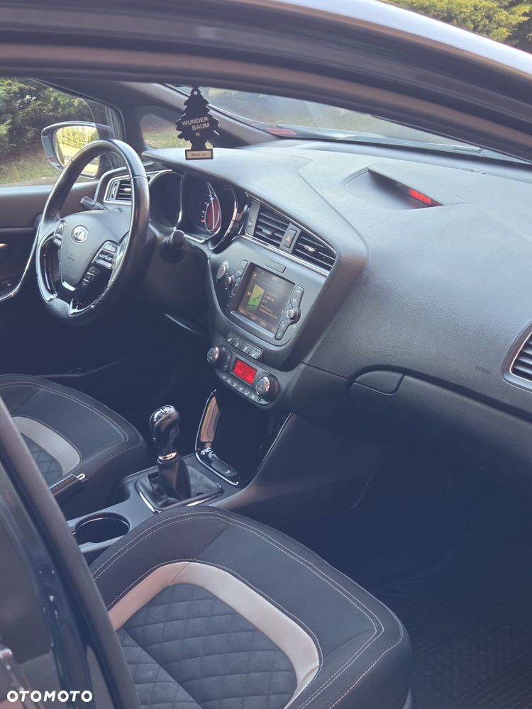 Kia Ceed 1.6 CRDi GT Line - 7