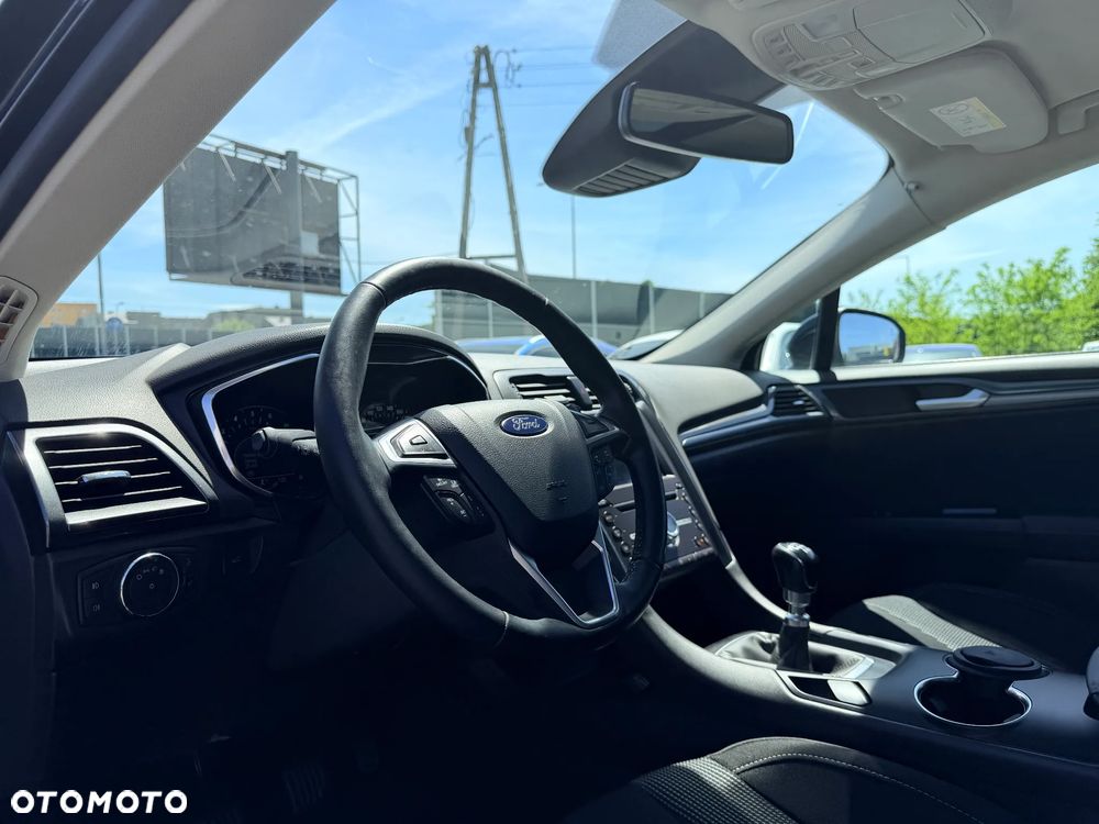 Ford Mondeo 2.0 EcoBlue Titanium - 13