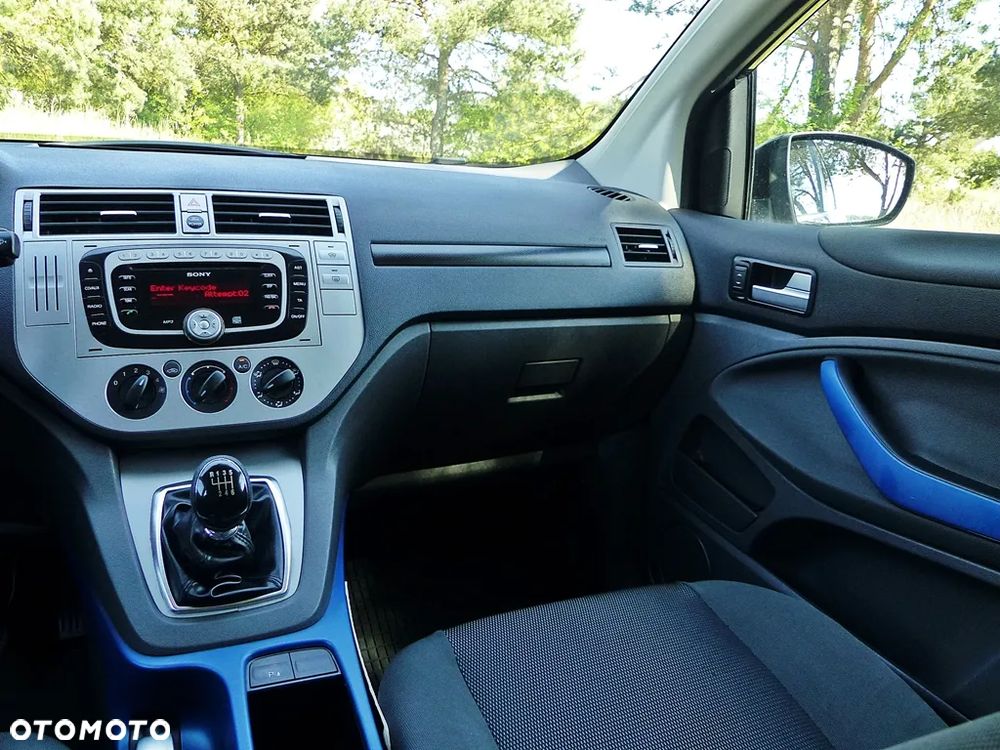 Ford Kuga 2.0 TDCi 4x4 Trend - 37