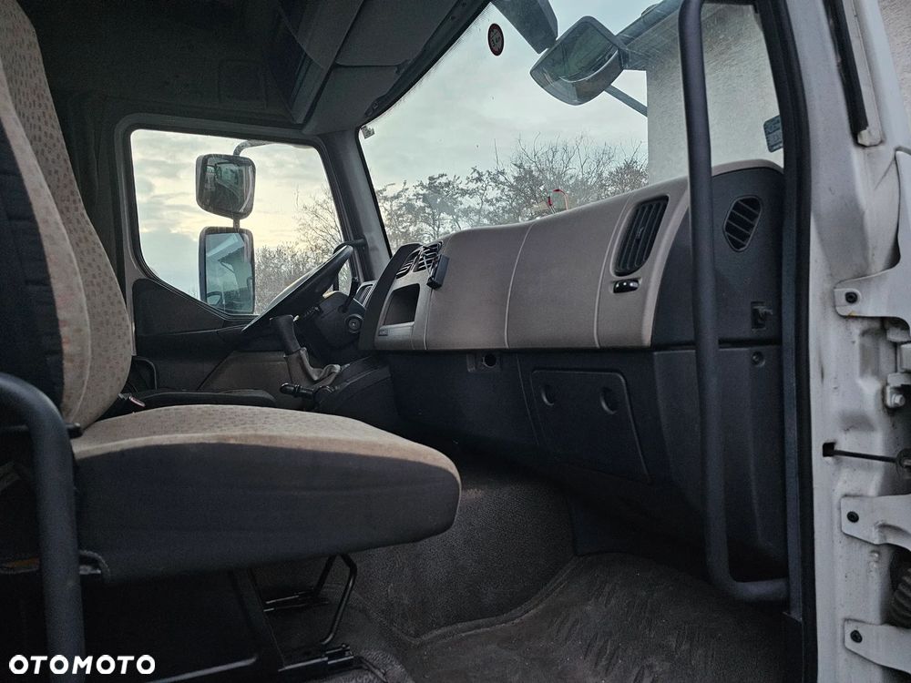 KABINA SYPIALNA RENAULT MIDLUM DXI 06-14 rok - 13