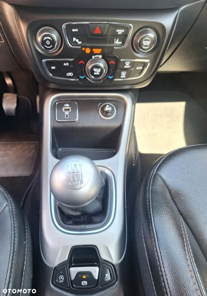 Jeep Compass 1.4 MultiAir Limited - 18