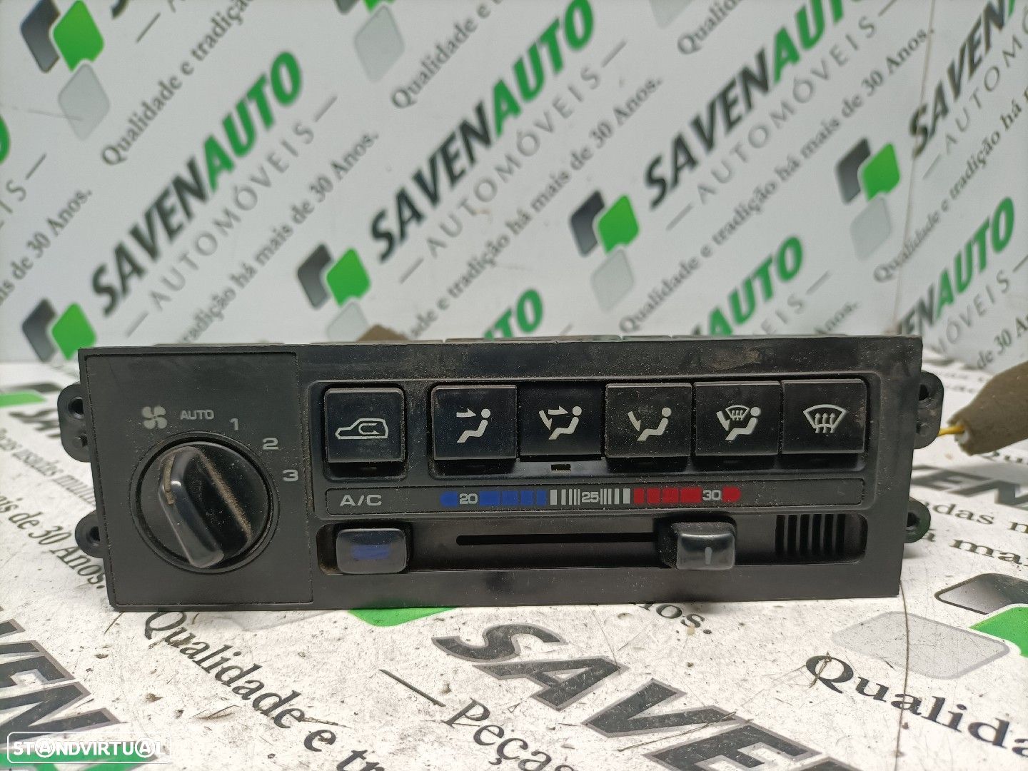 Comando / Botão De Sofagem / Climatronic Ssangyong Musso (Fj) - 1