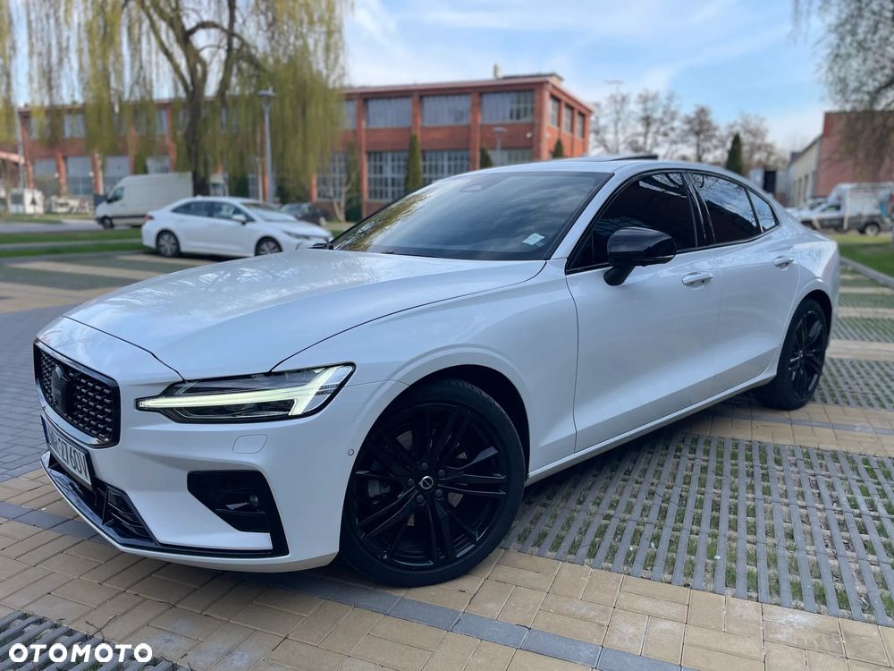 Volvo S60 B5 B R-Design - 8