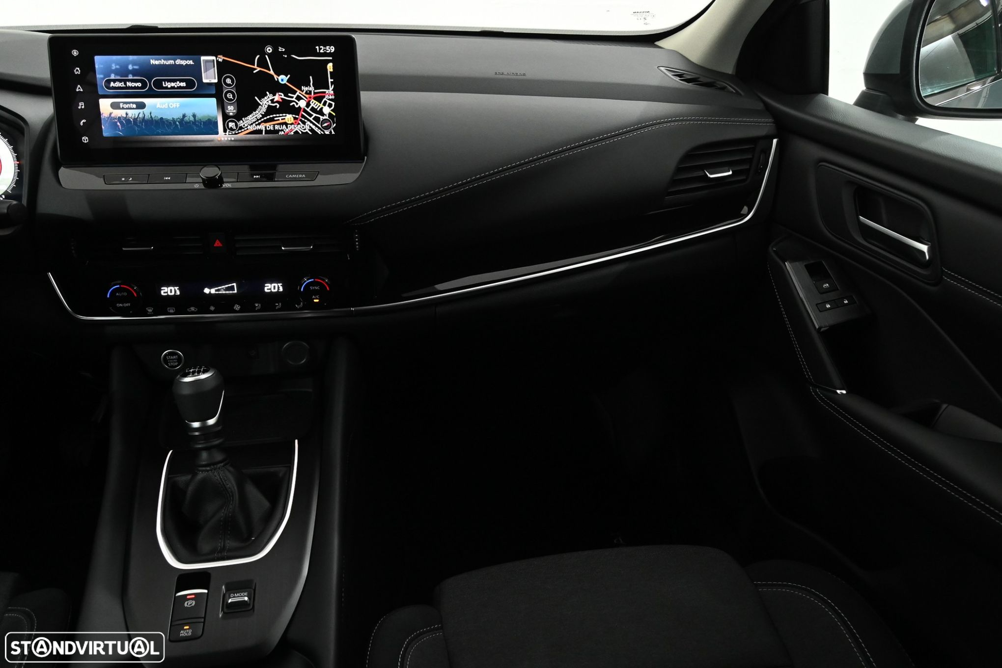 Nissan Qashqai 1.3 DIG-T N-Connecta - 18