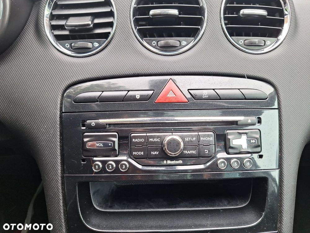 Peugeot 308 e-HDi FAP 115 Stop&Start Business Line Niveau 1 - 29