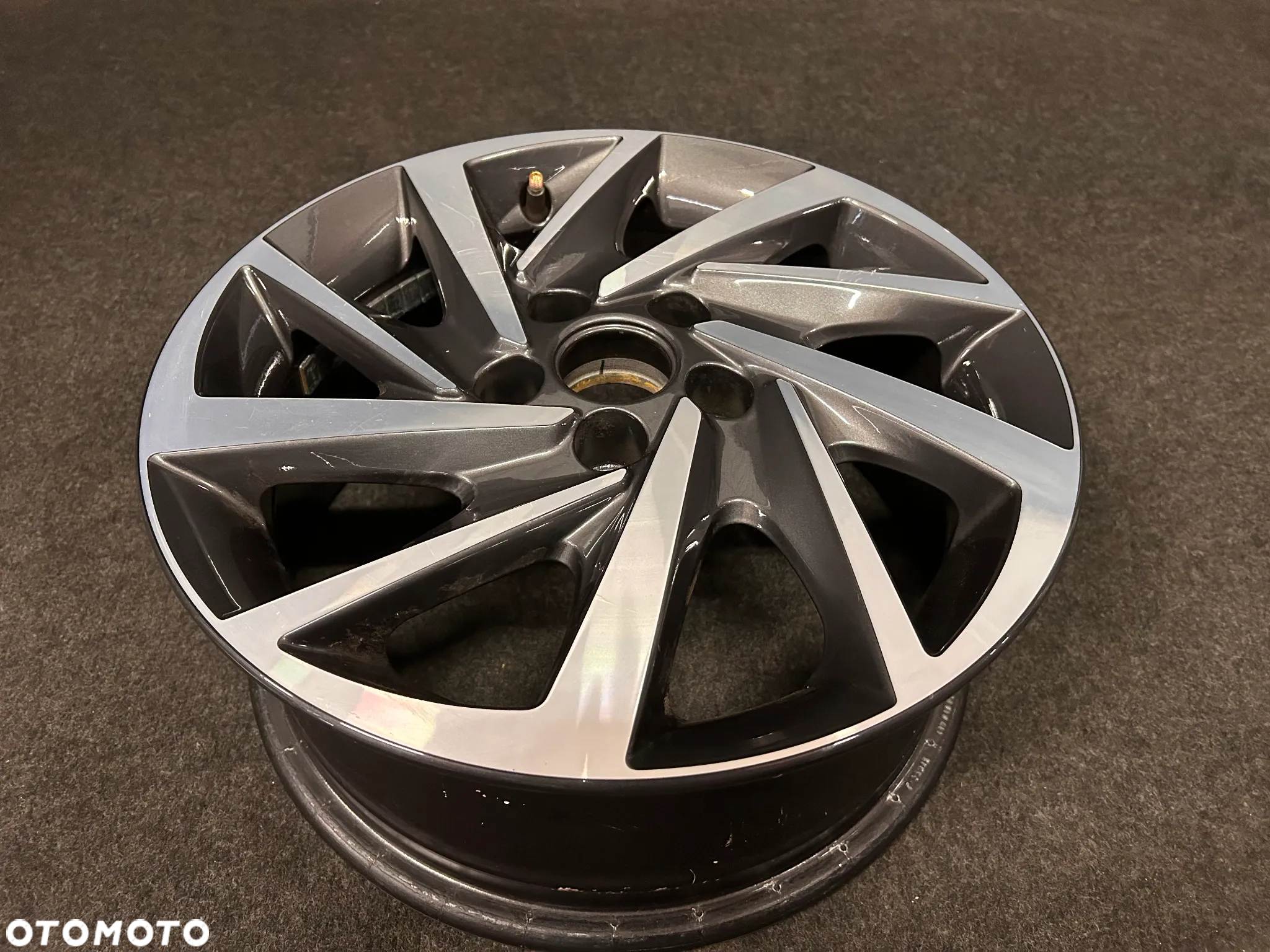 Alufelga VW POLO 15 cali 5x100 1szt. Ładna! 6C0601025N - 2