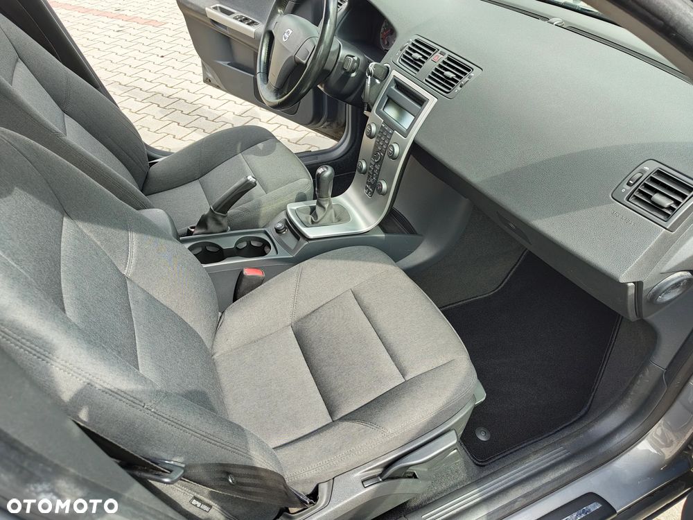 Volvo S40 1.8 Momentum - 17