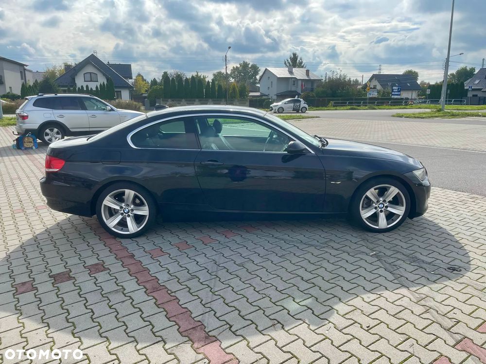 BMW Seria 3 325i - 6