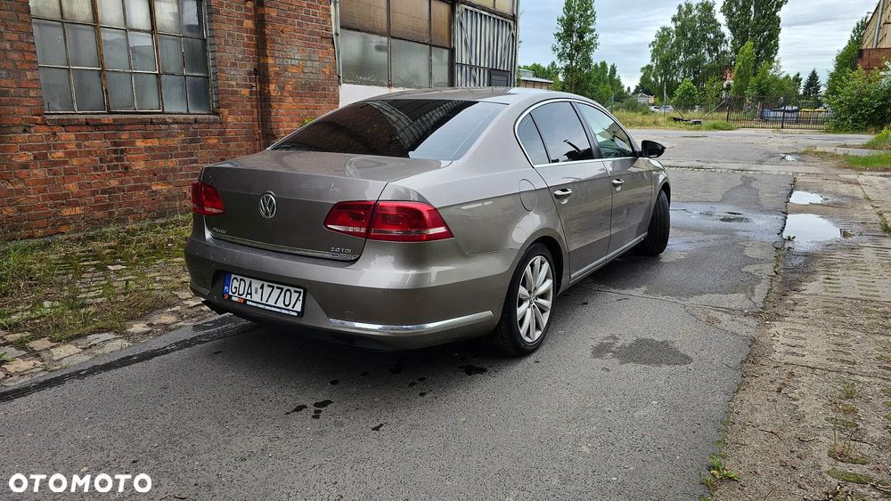 Volkswagen Passat 2.0 TDI DPF Comfortline DSG - 3
