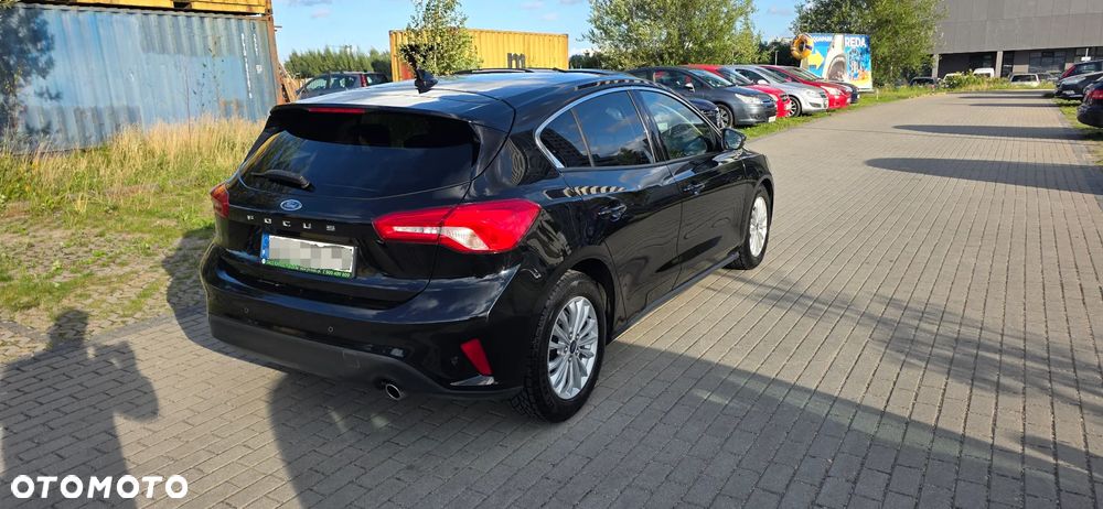 Ford Focus 1.5 EcoBlue Titanium Business - 4
